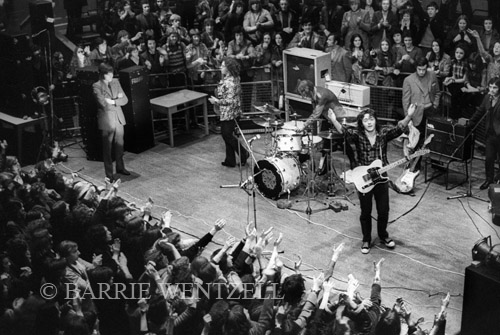 Rory Gallagher Ulster Hall 1972 - Barrie Wentzell PhotographyBarrie ...